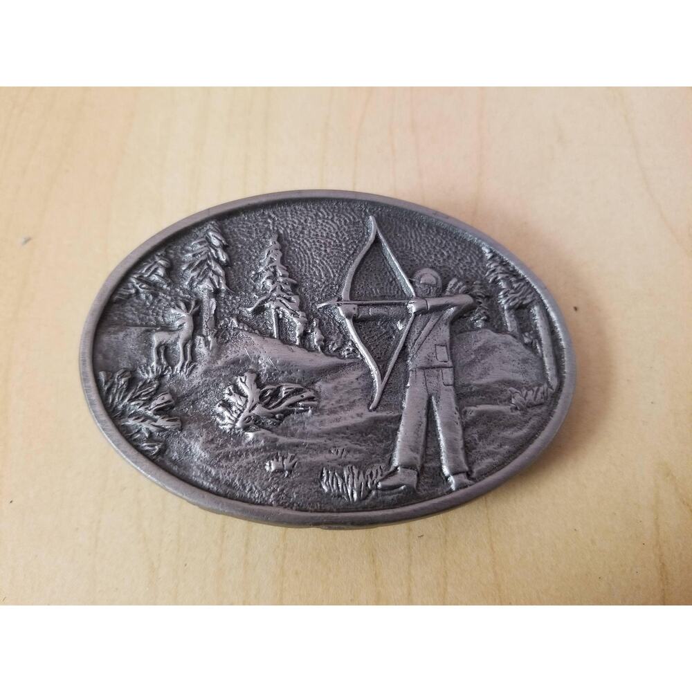 Vintage 1978 BTS Pewter Bow Hunter Aiming at Buck Deer Archery Scene Belt Buckle